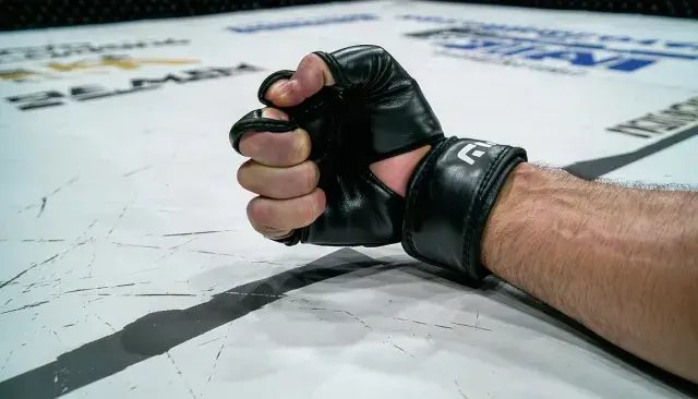 UFC great Jim Miller picks up victory in first fight since son's cancer battle, makes heartwarming reveal